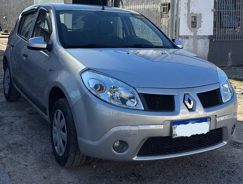 Renault SANDERO Authentique Hi-Flex 1.0 16V 5p