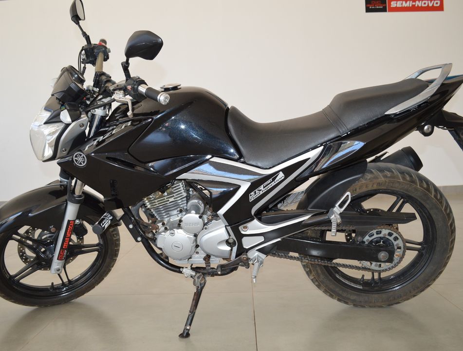YAMAHA FAZER 250