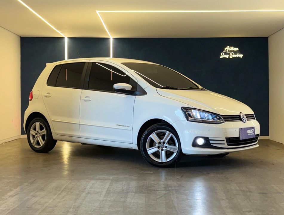 VolksWagen Fox Comfortline 1.6 Flex 8V 5p