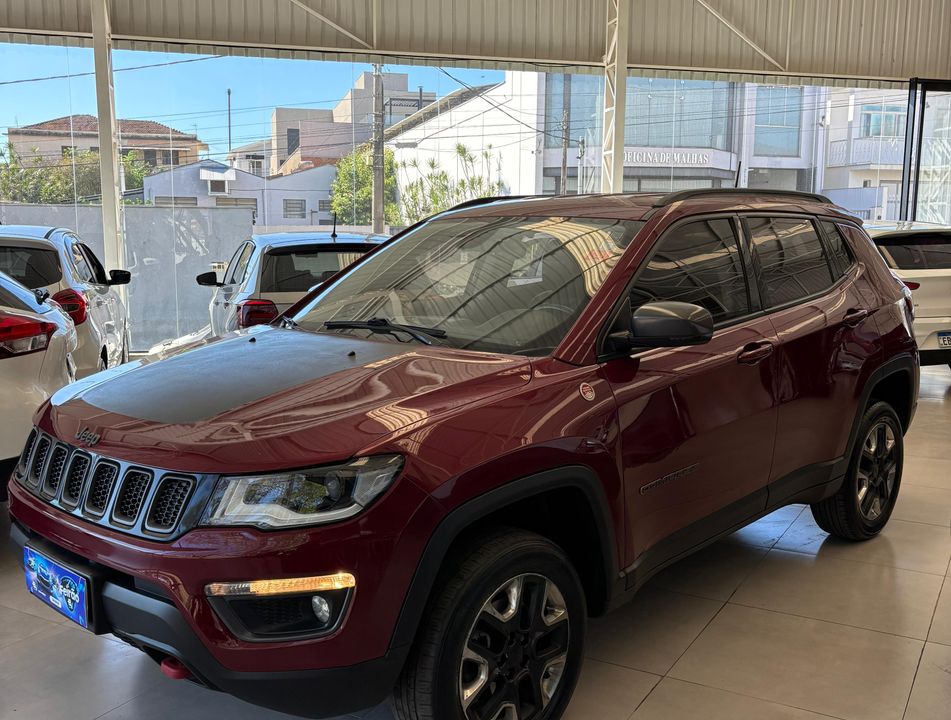 Jeep COMPASS TRAILHAWK 2.0 4x4 Dies. 16V Aut.
