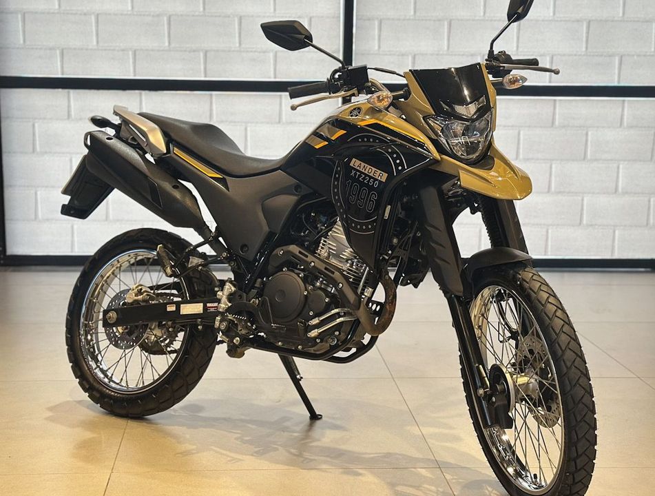YAMAHA XTZ 250 LANDER 249cc/LANDER BLUEFLEX/ABS
