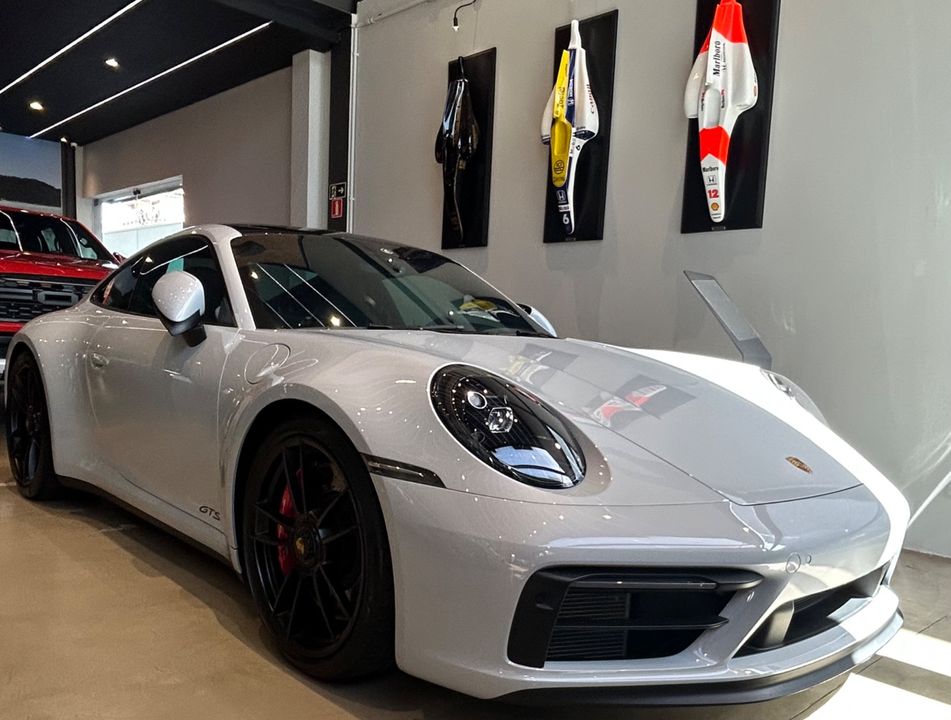 Porsche 911 Carrera 4 GTS Coupe 3.0 24V (992)