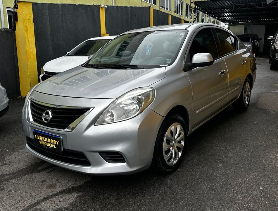 Nissan VERSA SV 1.6 16V Flex Fuel 4p Mec.