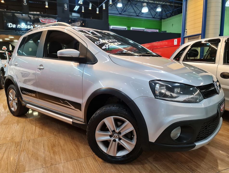 VolksWagen CROSSFOX 1.6 Mi Total Flex 8V 5p