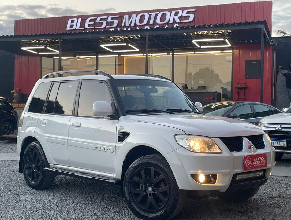 Mitsubishi Pajero TR4 2.0 Flex 16V 4X2 Aut.