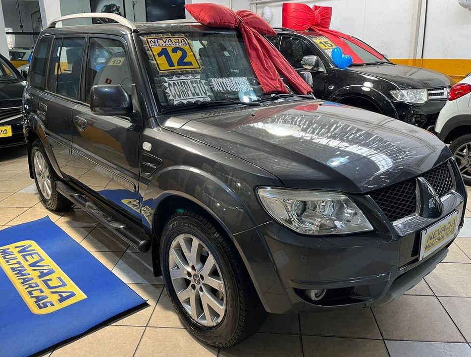 Mitsubishi Pajero TR4 2.0/ 2.0 Flex 16V 4x4 Aut.