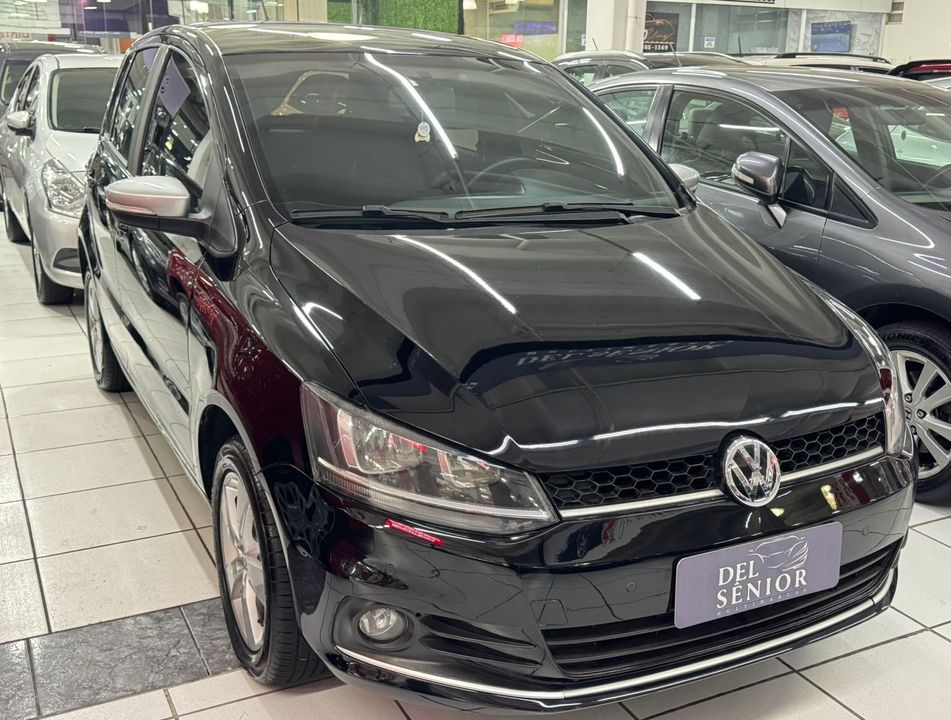 VolksWagen Fox Rock in Rio 1.6 Mi Total Flex 8V 5p