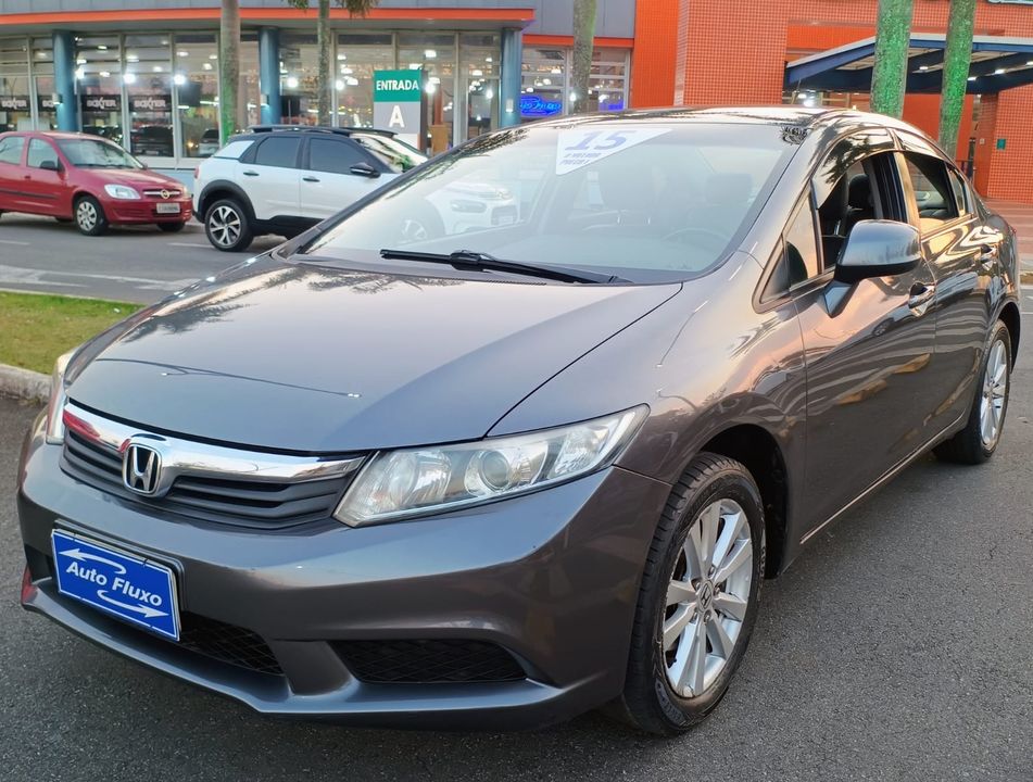 Honda Civic Sedan LXS 1.8/1.8 Flex 16V Mec. 4p