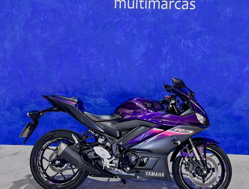 YAMAHA YZF R-3 321/ABS