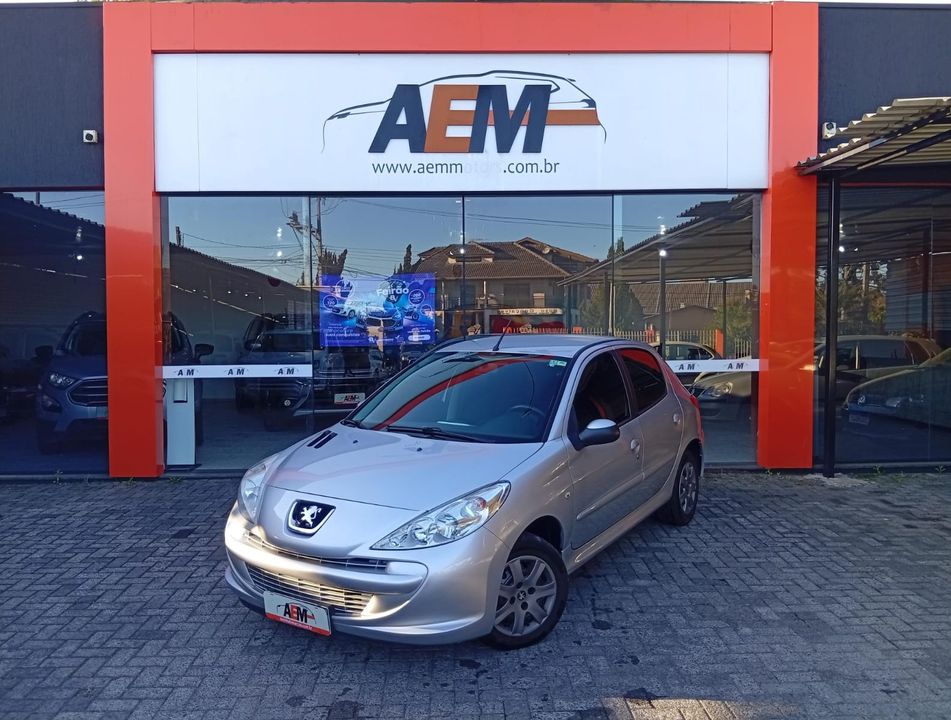 Peugeot 207 XR 1.4 Flex 8V 5p