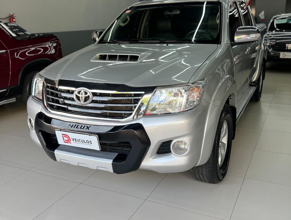 Toyota Hilux CD SRV D4-D 4x4 3.0 TDI Diesel Aut