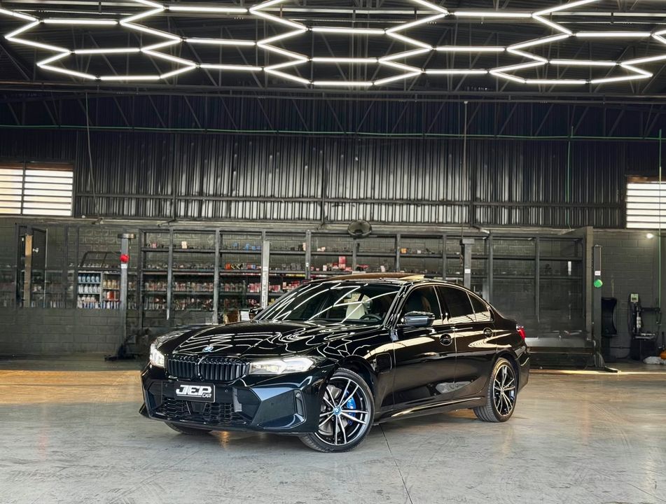 BMW 330e M Sport 2.0 Turbo Aut. (Híbrido)