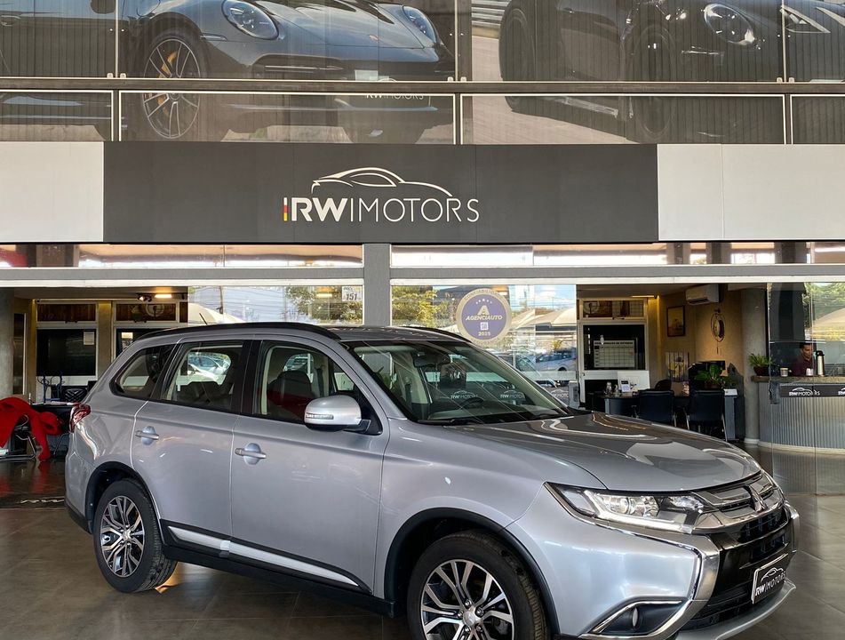 Mitsubishi OUTLANDER 2.0 16V 160cv Aut.