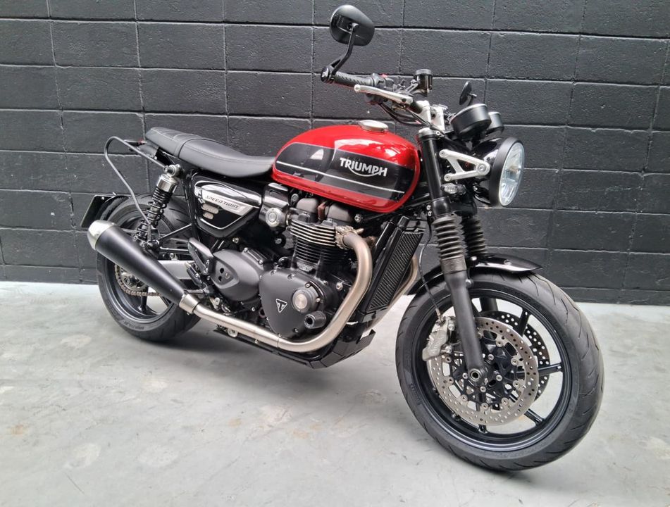 TRIUMPH Speed Twin 1200cc
