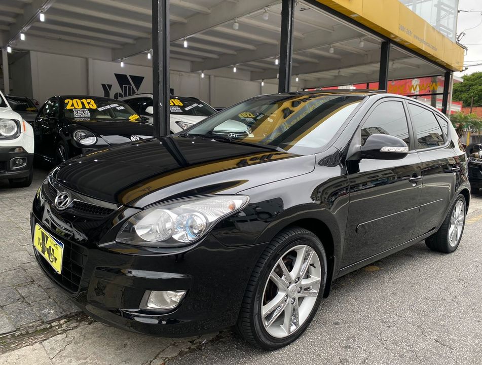 Hyundai i30 2.0 16V 145cv 5p Aut.