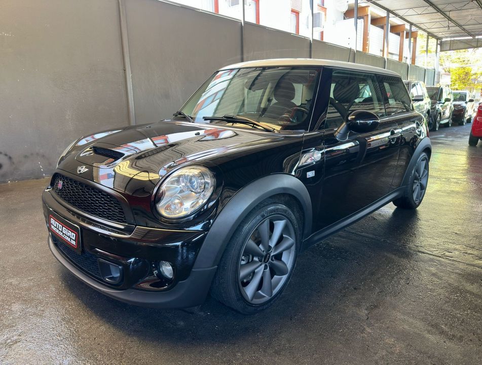 Mini COOPER S 1.6 Aut.