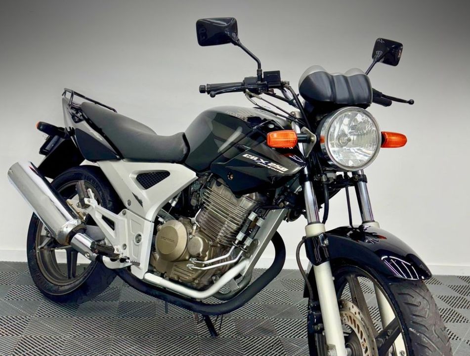 HONDA CBX 250 TWISTER