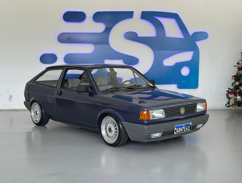 VolksWagen Gol 1000 (modelo antigo)