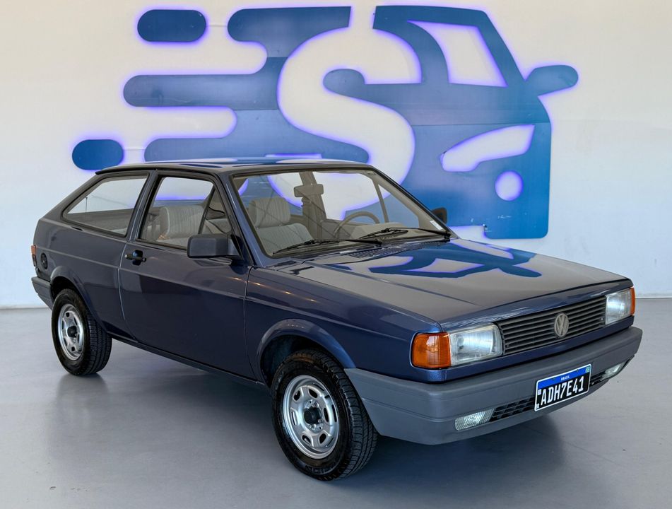 VolksWagen Gol 1000 (modelo antigo)