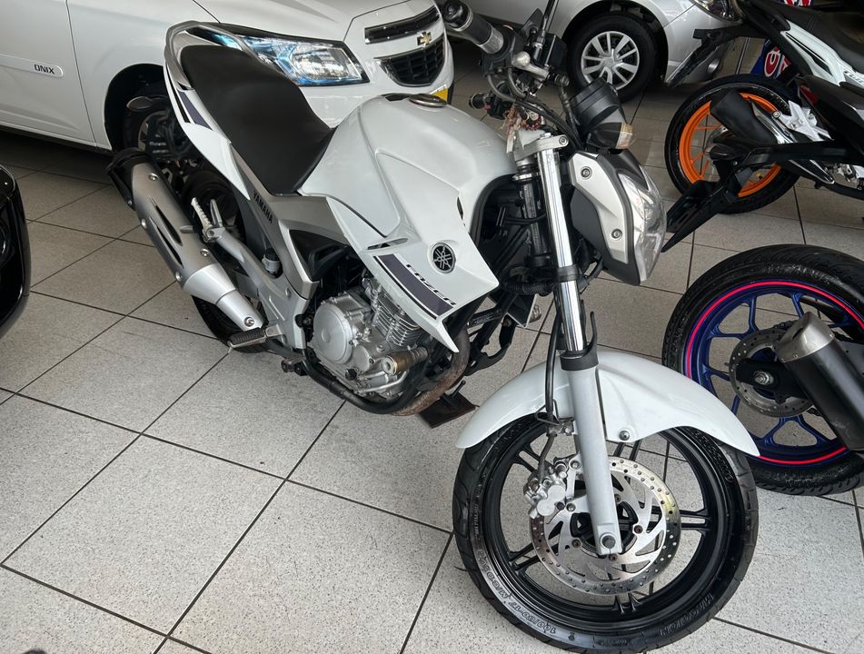 YAMAHA YS 250 FAZER/ FAZER L. EDITION /BLUEFLEX