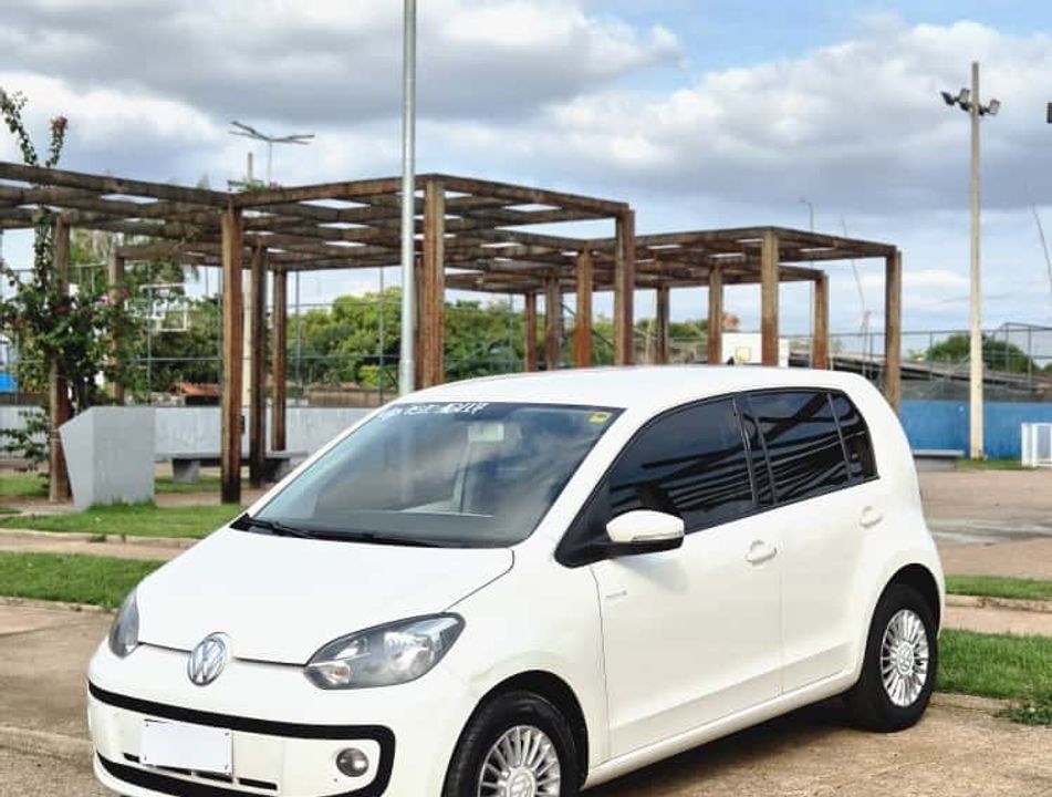 VolksWagen up! move 1.0 Total Flex 12V 5p