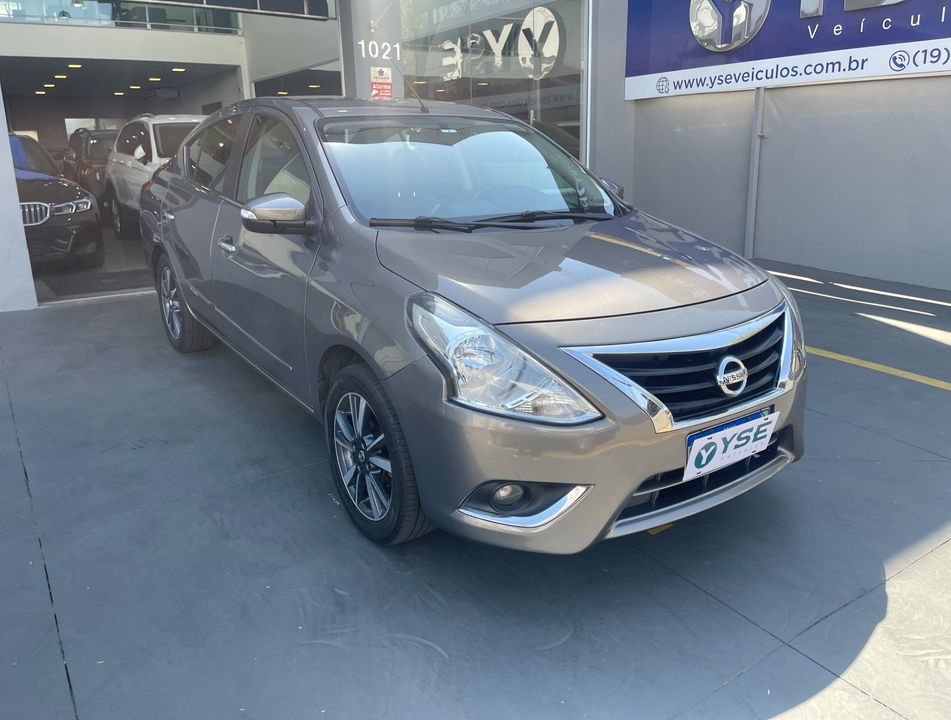 Nissan VERSA UNIQUE 1.6 16V FlexStart 4p Aut.