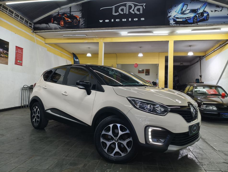 Renault CAPTUR Intense 2.0 16V Flex 5p Aut.