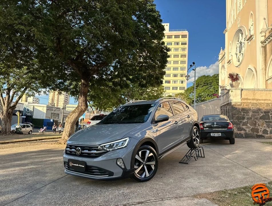 VOLKSWAGEN 1.0 200 TSI TOTAL FLEX HIGHLINE AUTOMÁTICO