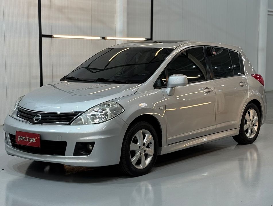 Nissan TIIDA SL 1.8/1.8 Flex 16V Aut.