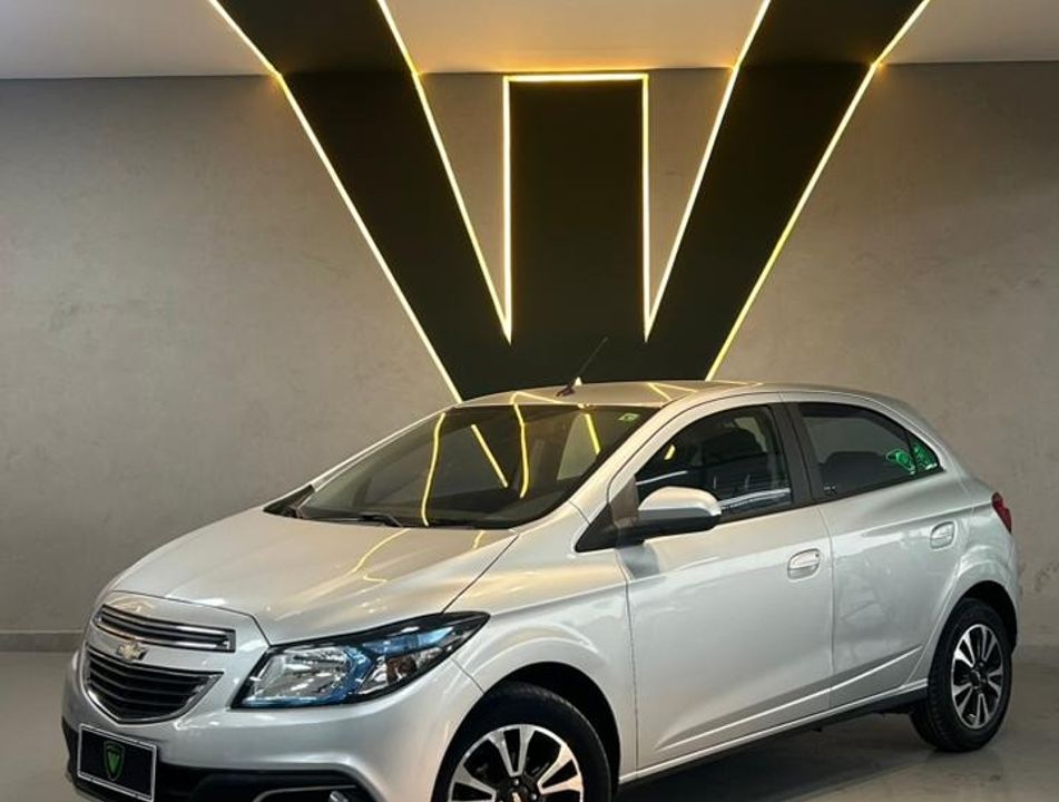 Chevrolet ONIX HATCH LTZ 1.4 8V FlexPower 5p Aut.