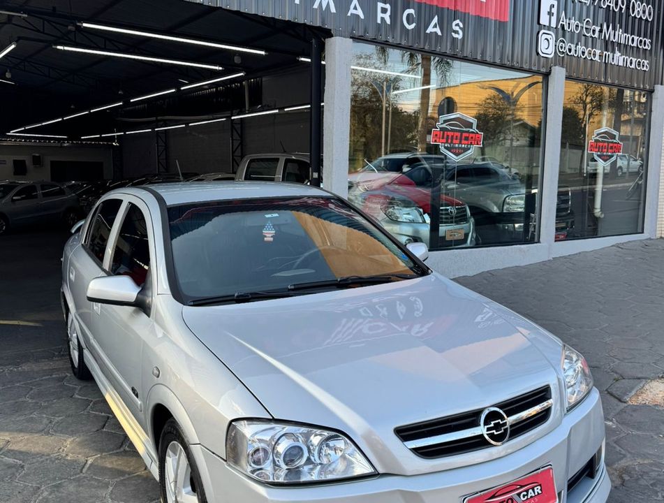 Chevrolet Astra GSi 2.0 16V 136cv Hatchback 5p
