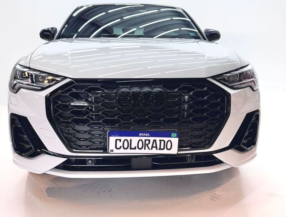 Audi Q3 Sportb. 2.0 TFSI Anniv. Edit. Quattro