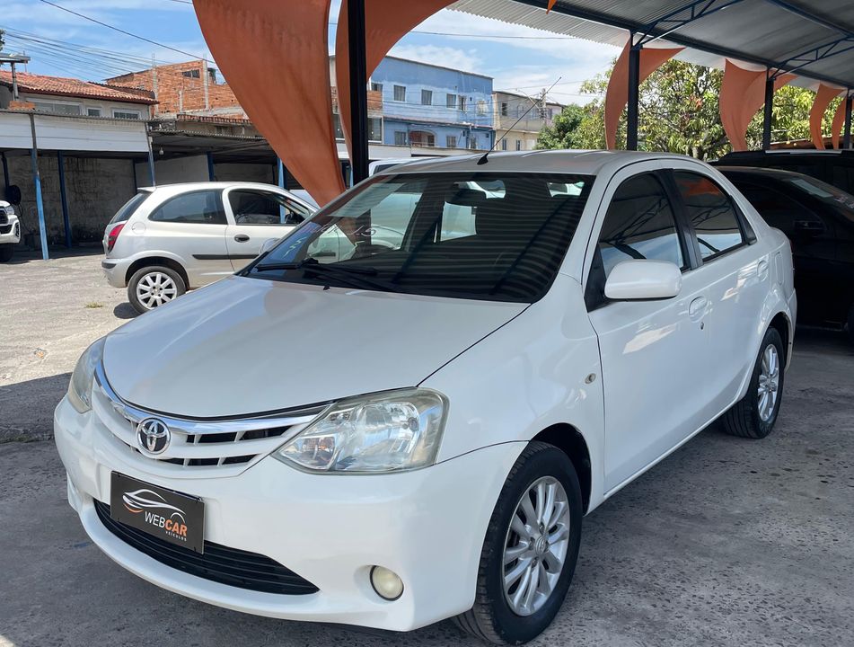 Toyota ETIOS XLS Sedan 1.5 Flex 16V 4p Mec.