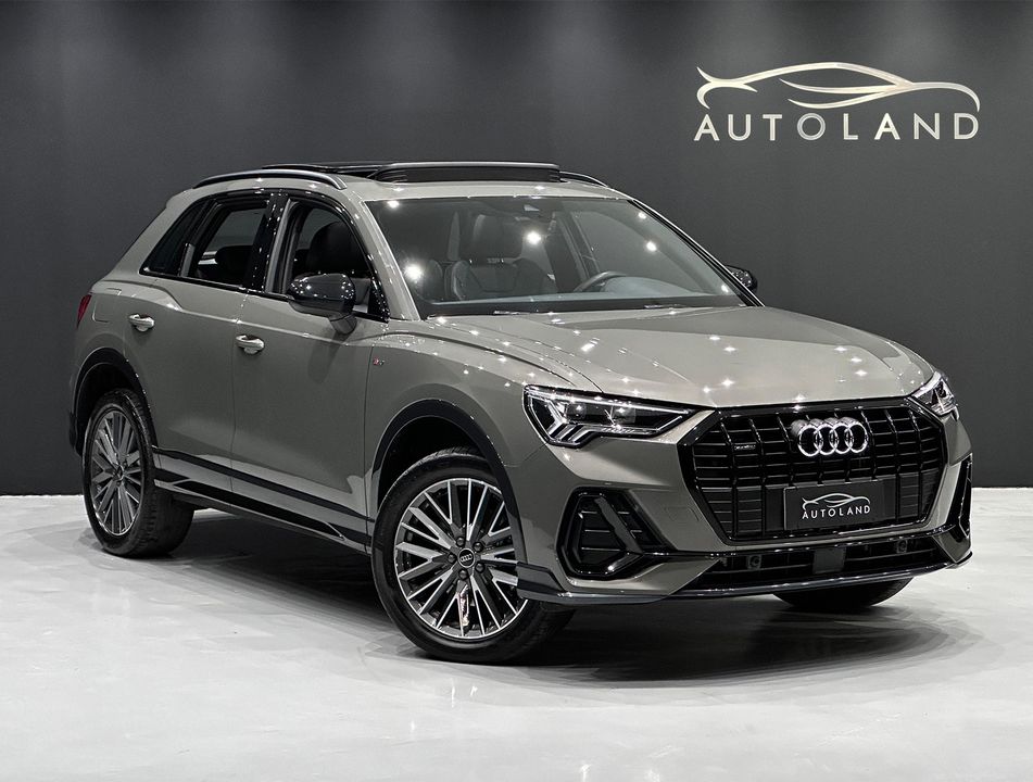 Audi Q3 Perf. Black 2.0 TFSI Tiptr. Quattro