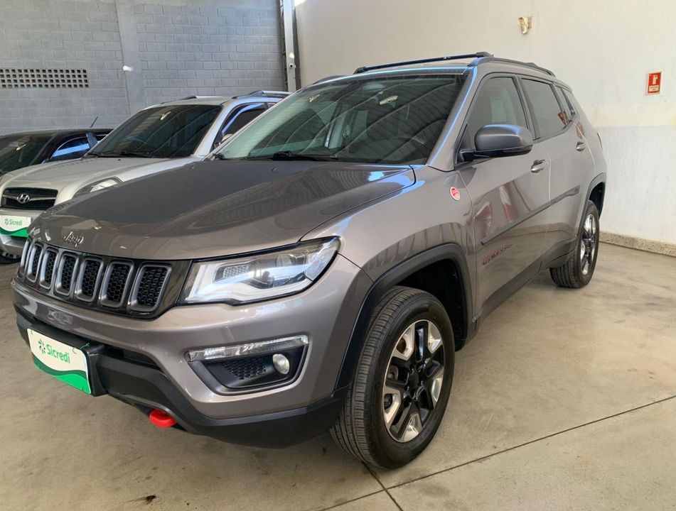 Jeep COMPASS TRAILHAWK 2.0 4x4 Dies. 16V Aut.