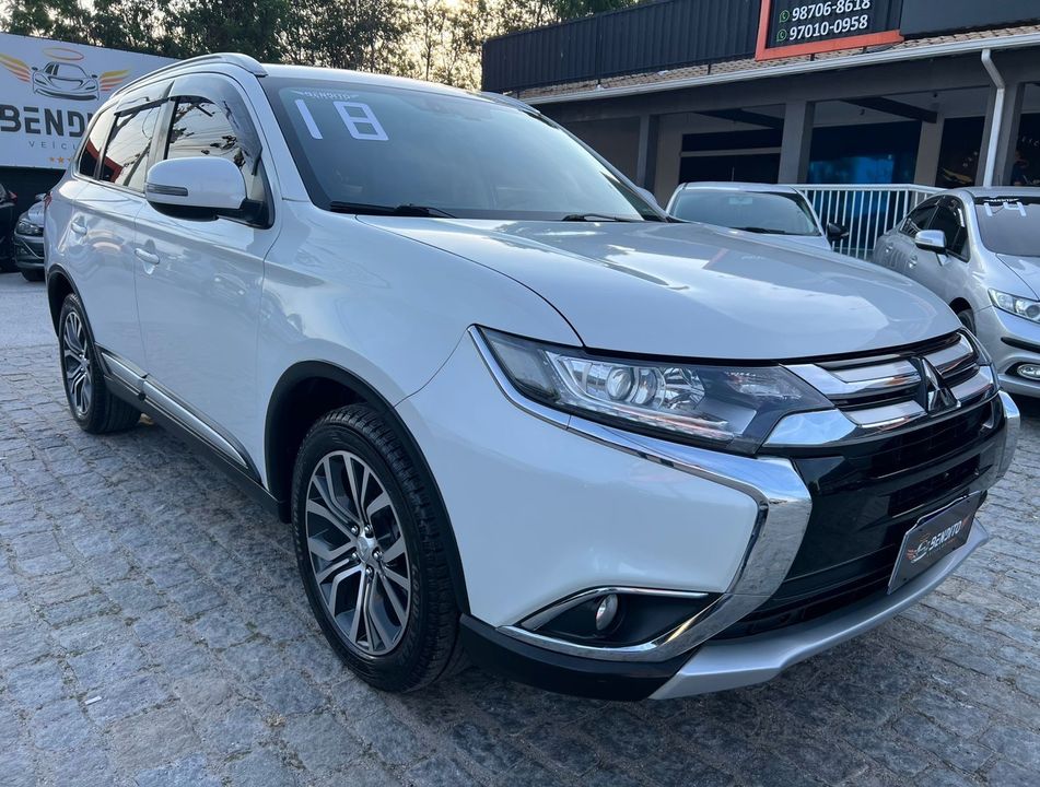 Mitsubishi OUTLANDER COMFORT 2.0 16V Aut.