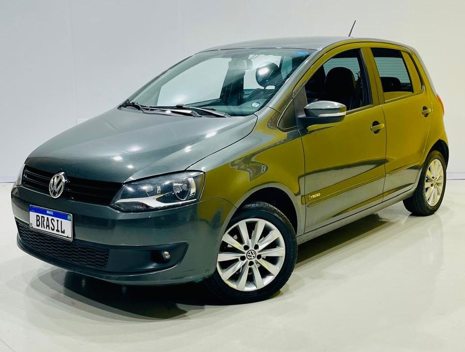 VolksWagen Fox 1.6 Mi Total Flex 8V 5p