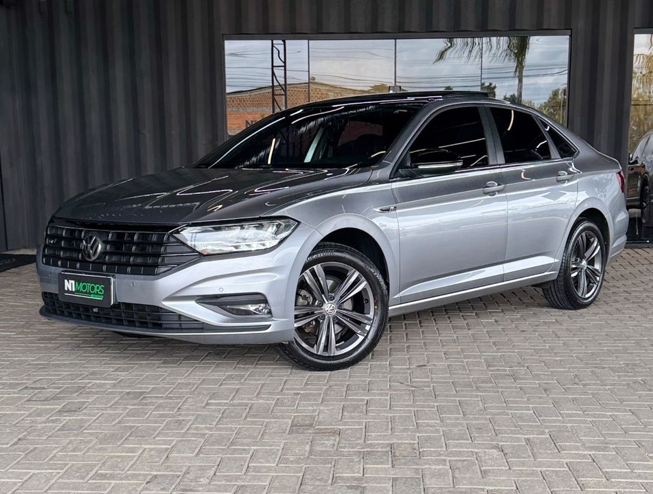 VolksWagen JETTA R-Line 250 TSI 1.4 Flex 16V Aut.