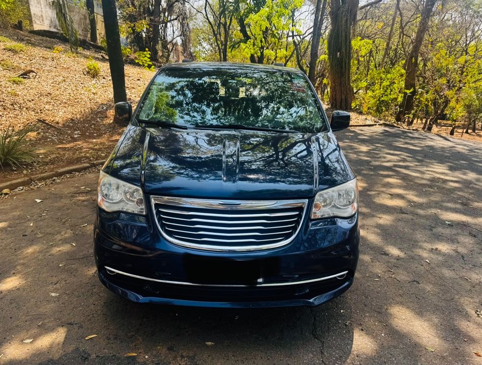 Chrysler TOWN & COUNTRY Touring 3.6 V6 Aut.