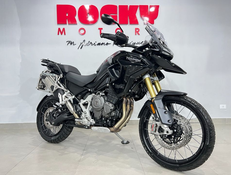 TRIUMPH TIGER 1200 RALLY BLACK Edition