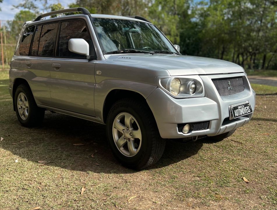 Mitsubishi Pajero TR4 2.0/ 2.0 Flex 16V 4x4 Mec.