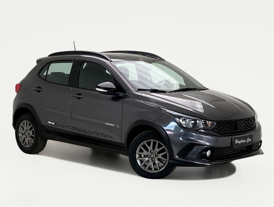 Fiat ARGO TREKKING 1.3 8V Flex