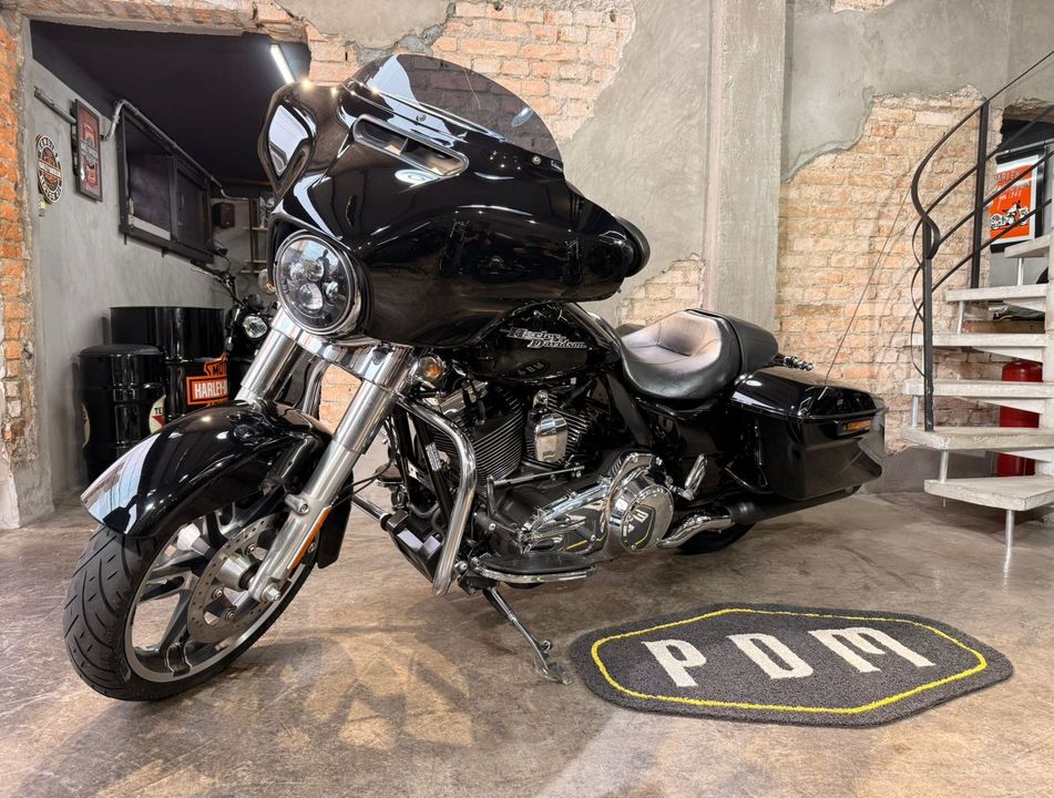 Harley STREET GLIDE FLHX