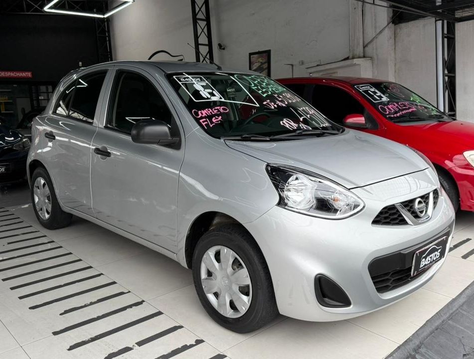 Nissan MARCH S 1.0 12V Flex 5p