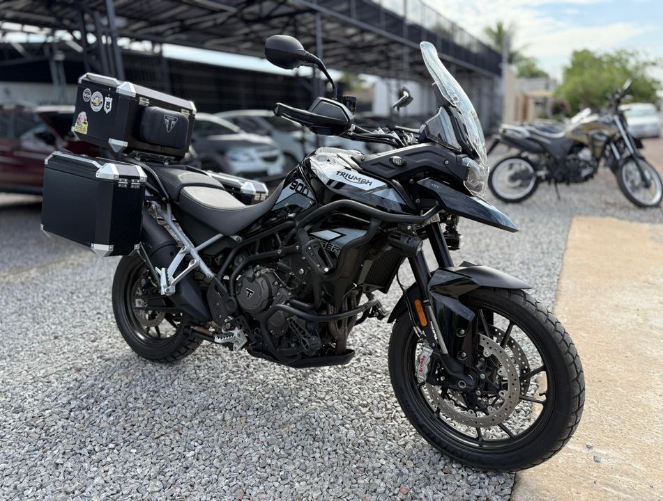 TRIUMPH TIGER 900 GT