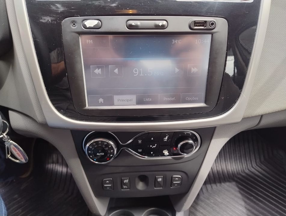 Renault LOGAN Dynamique Hi-Flex 1.6 8V 4p