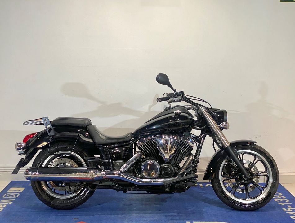 YAMAHA XVS 950 MIDNIGHT STAR