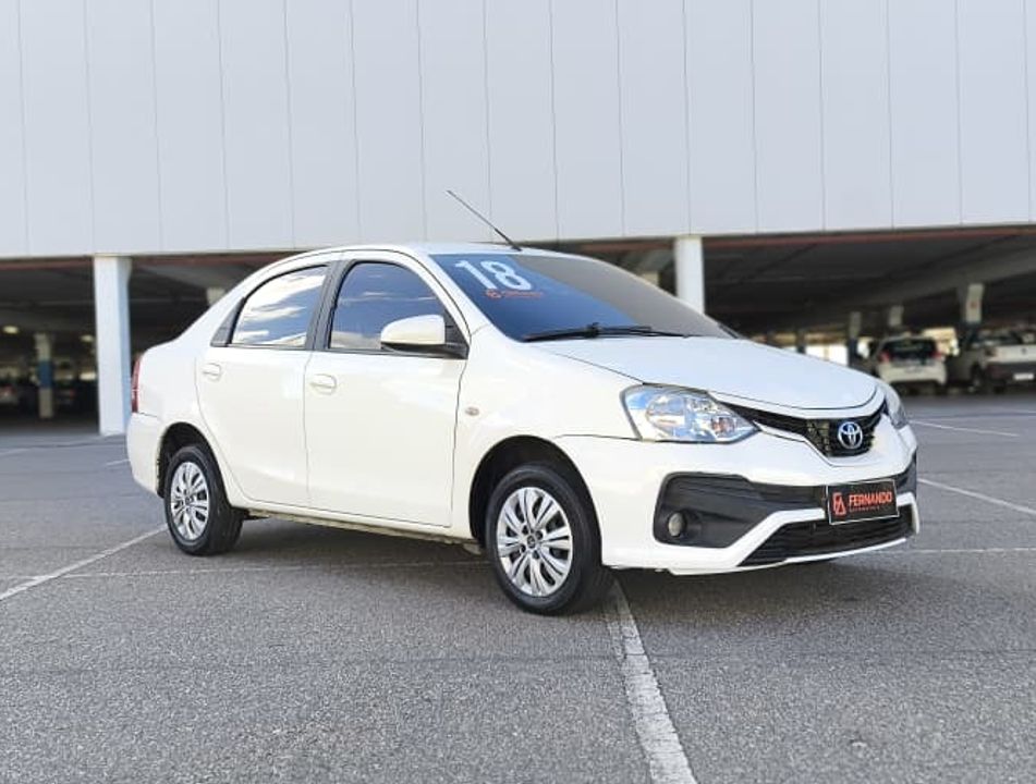 Toyota ETIOS XS Sedan 1.5 Flex 16V 4p Aut.