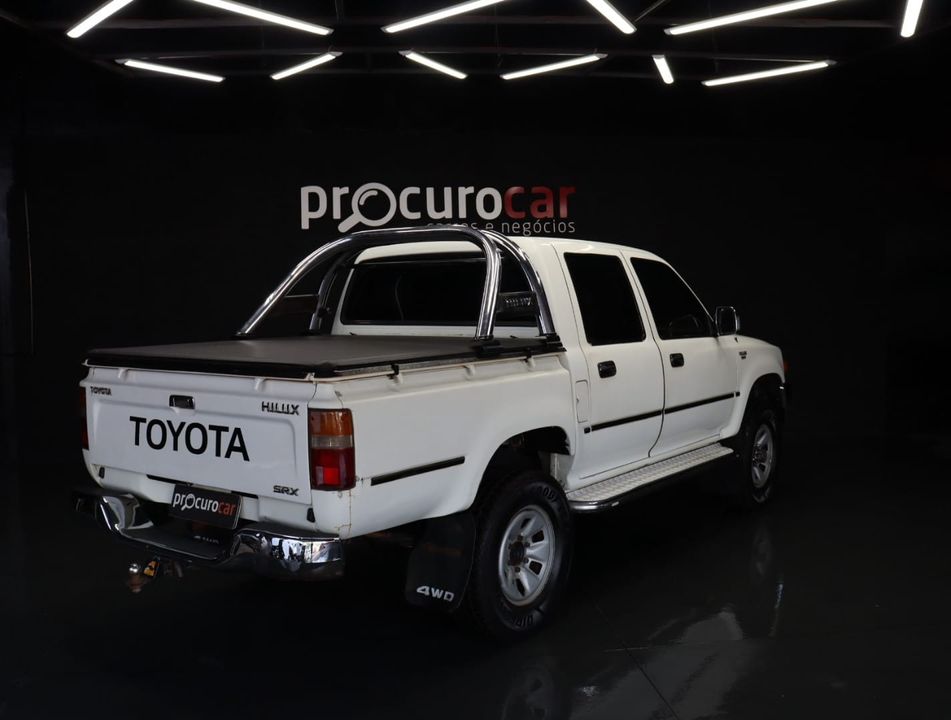 Toyota Hilux CD SR5 4x4 2.8 Diesel