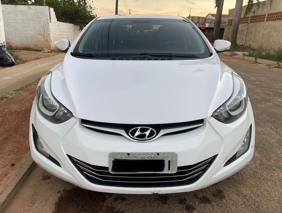 Hyundai Elantra GLS 2.0 16V Flex Aut.